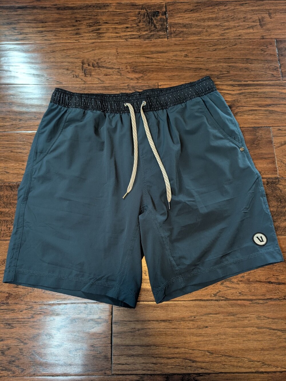 Vuori Men's Kore Short Lined 7" in Blue